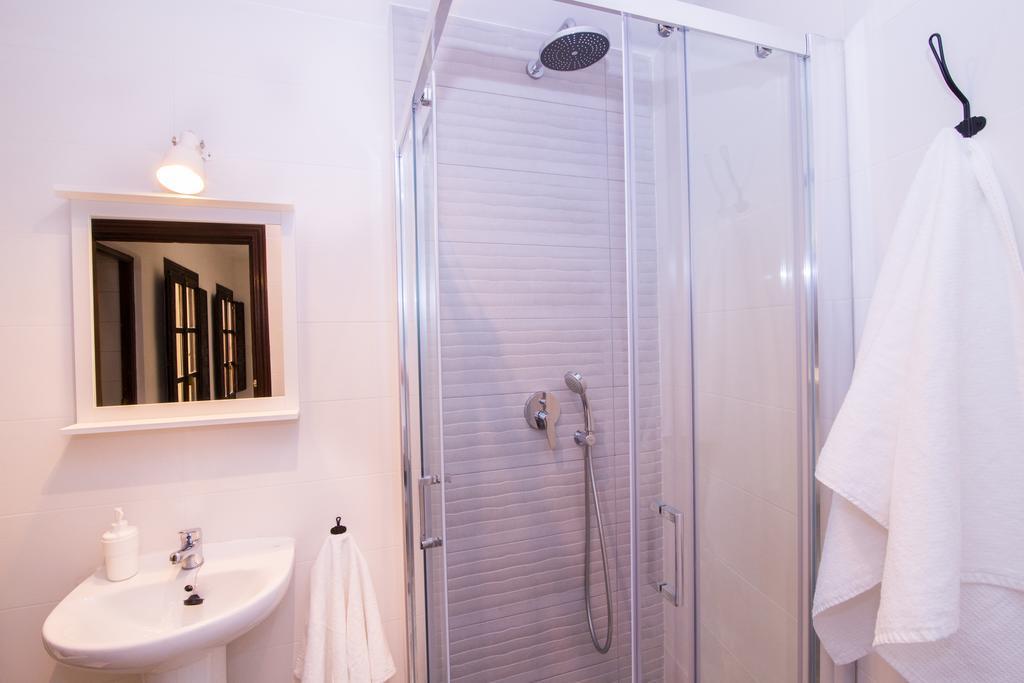 Zahira Suites Гранада Екстериор снимка